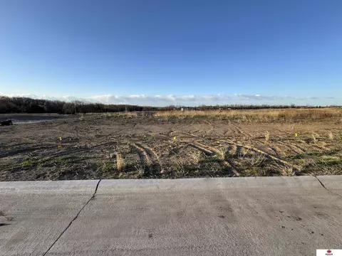 130 W Winona Ave, Lincoln, NE 68512