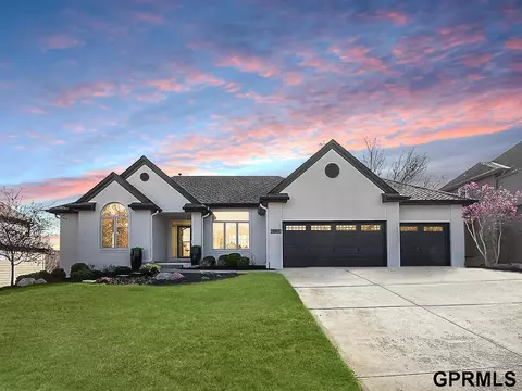 4967 S 177th Cir, Omaha, NE 68135