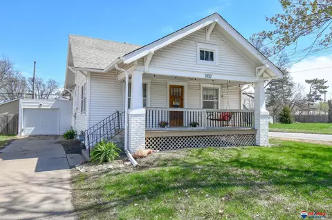 1202 N 45 St, Lincoln, NE 68503