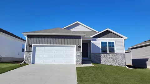 5511 N 188 St, Elkhorn, NE 68022