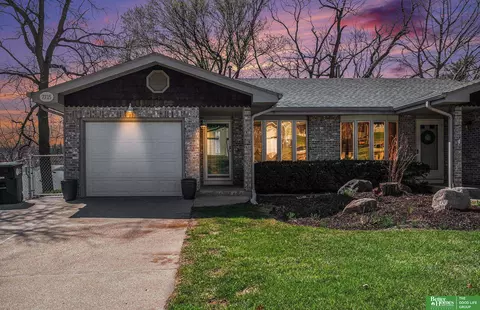 7715 Miami St, Omaha, NE 68134
