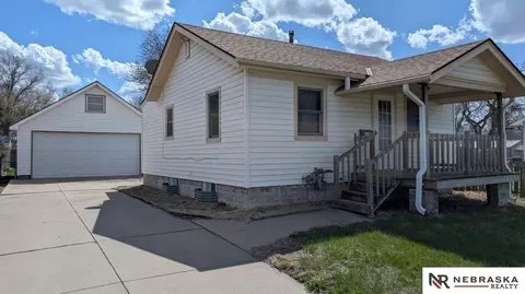 6925 Burlington Ave, Lincoln, NE 68507