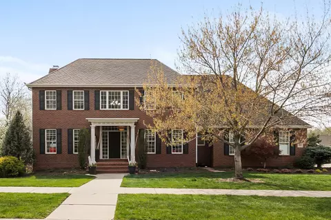 6611 Blue Ridge Ln, Lincoln, NE 68516