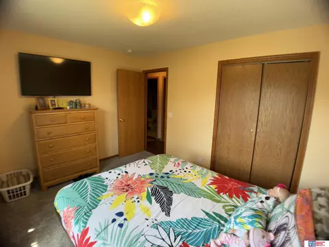 Bedroom - 113 Regency Dr, Beatrice, NE 68310 photo 3 of 5