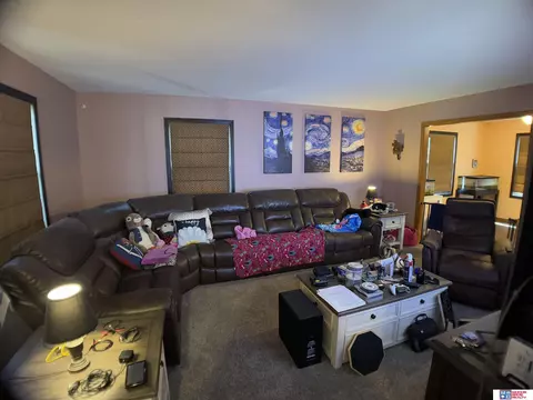 Living - 113 Regency Dr, Beatrice, NE 68310 photo 2 of 2