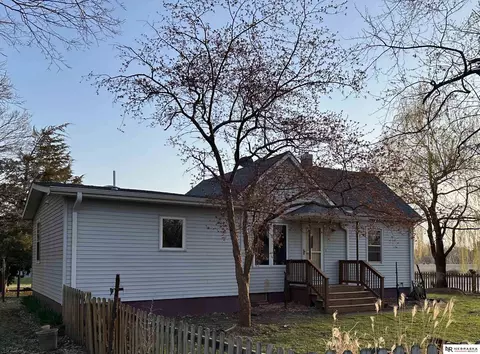 2494 W Military Ave, Fremont, NE 68025