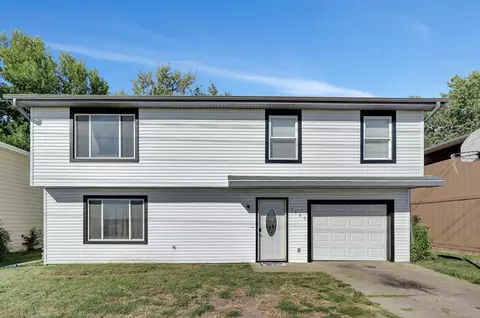 1623 N 19th St, Beatrice, NE 68310