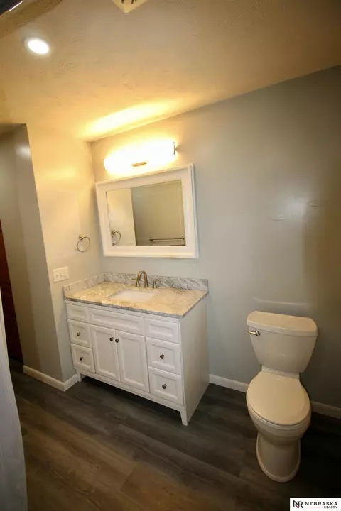 Bath - 616 W 5th St, Wilber, NE 68465 photo 2 of 3