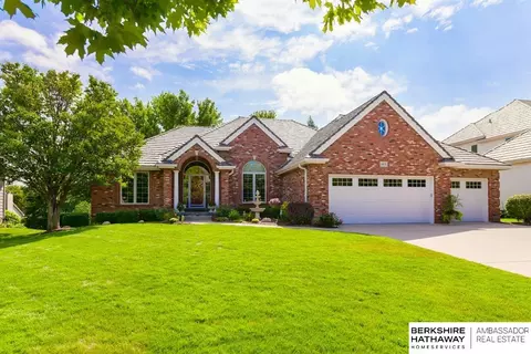 4975 S 174th Ave, Omaha, NE 68135
