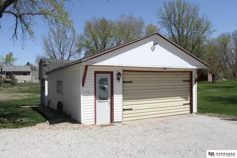 Other - 740 G St, Eagle, NE 68347 photo 3 of 14