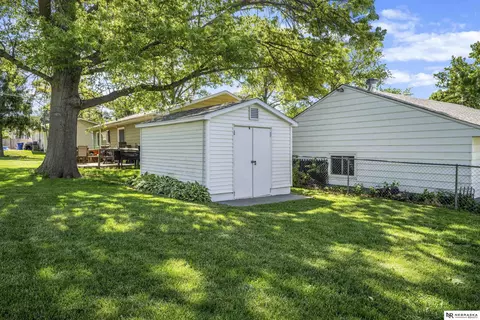 Exterior - 265 4th St, Springfield, NE 68059 photo 1 of 6
