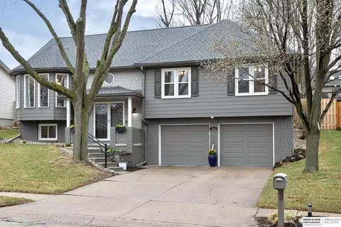 761 N 153rd Ave, Omaha, NE 68154