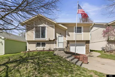 4032 Avenue E, Council Bluffs, IA 51501