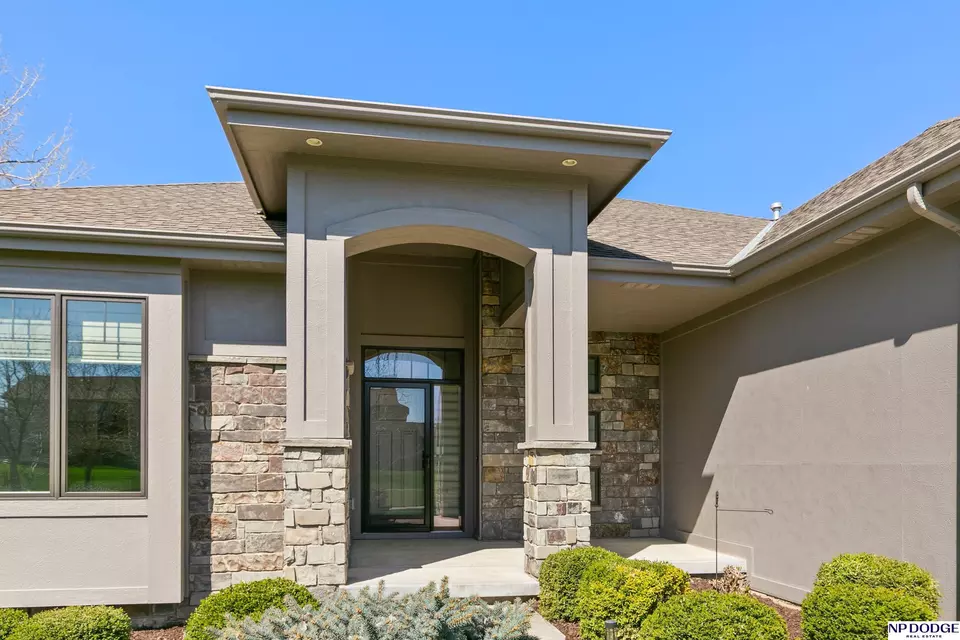 Exterior - 1316 S Hws Cleveland Blvd, Omaha, NE 68130 photo 2 of 6
