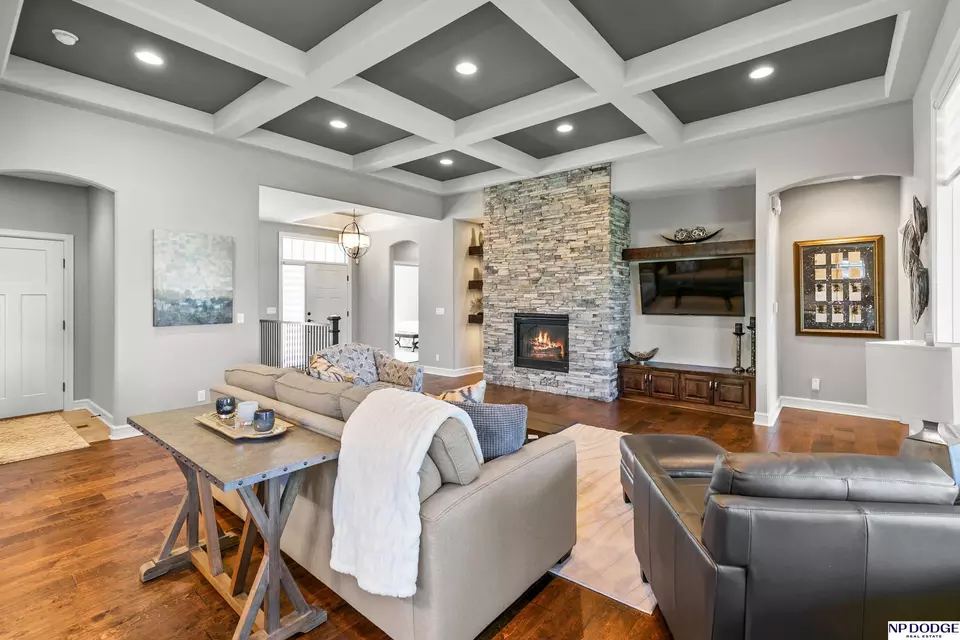 Living - 1316 S Hws Cleveland Blvd, Omaha, NE 68130 photo 4 of 5