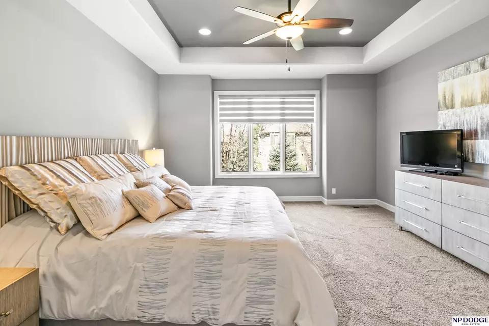 Bedroom - 1316 S Hws Cleveland Blvd, Omaha, NE 68130 photo 3 of 4