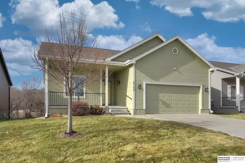 6140 S 190th Ter, Omaha, NE 68135