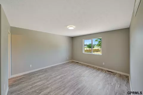 909 N 26th St, Beatrice, NE 68310 photo 33