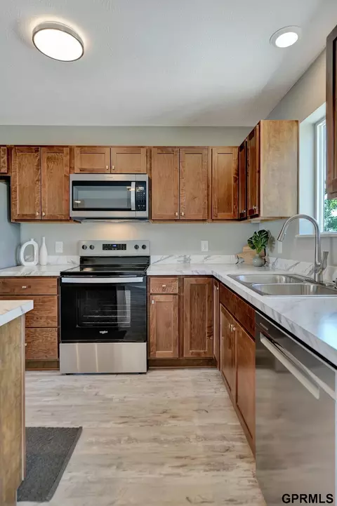 909 N 26th St, Beatrice, NE 68310 photo 27