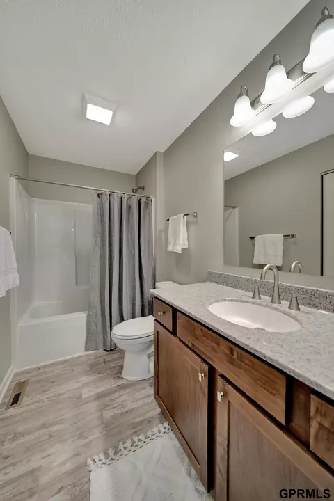 909 N 26th St, Beatrice, NE 68310 photo 41