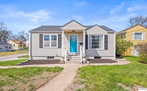5316 Miller Ave, Ralston, NE 68127