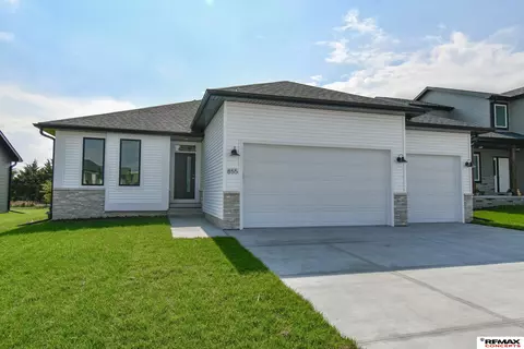 8730 S 78 St, Lincoln, NE 68516