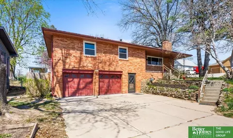 4304 Madison St, Omaha, NE 68107