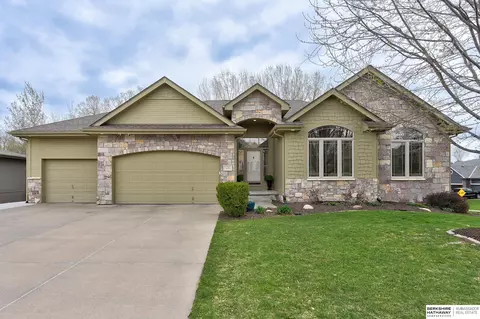 231 S 200th St, Elkhorn, NE 68022