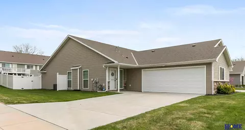 5200 Linden St, Lincoln, NE 68516