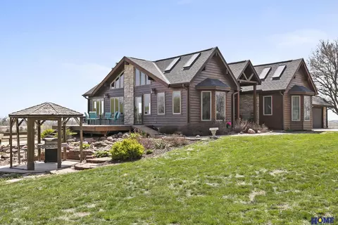 9901 W Mill Rd, Malcolm, NE 68402