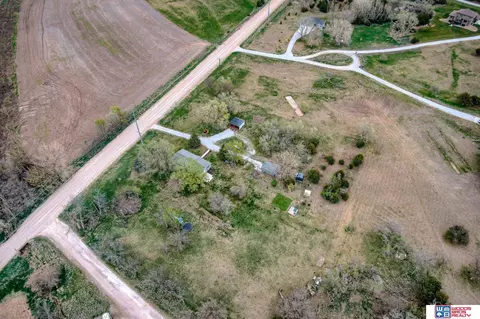 8957 E Apple Rd, Firth, NE 68358 photo 35