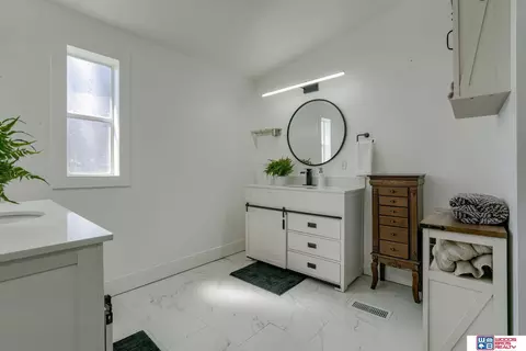 8957 E Apple Rd, Firth, NE 68358 photo 13