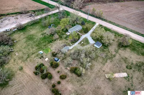 8957 E Apple Rd, Firth, NE 68358 photo 29