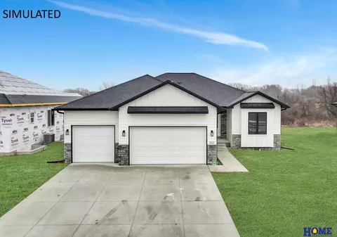 620 Eloise Ave, Lincoln, NE 68520