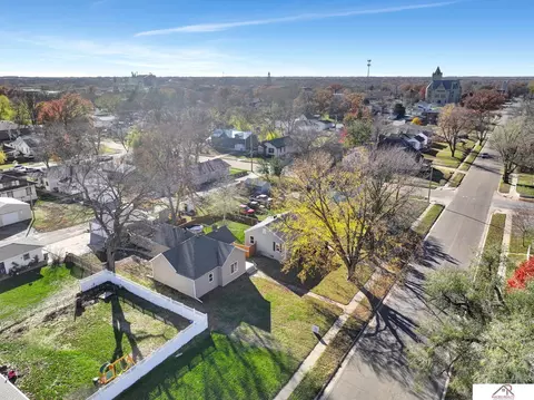View/Area - 915 Lincoln St, Beatrice, NE 68310 photo 3 of 3