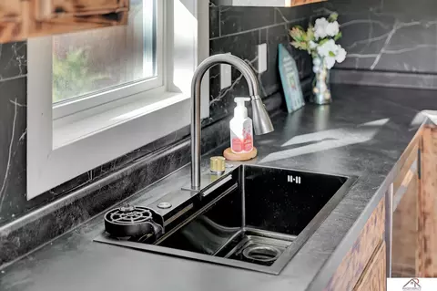 Kitchen - 915 Lincoln St, Beatrice, NE 68310 photo 1 of 6