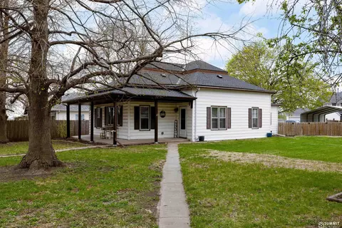 Exterior - 809 S 4th St, Eagle, NE 68347 photo 1 of 7