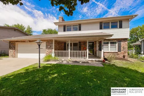 1204 Potter Rd, Bellevue, NE 68005