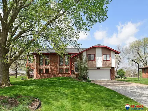 7017 St Marys Ave, Denton, NE 68339