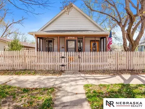 6625 Burlington Ave, Lincoln, NE 68507