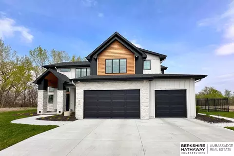 6242 N 295th St, Valley, NE 68064