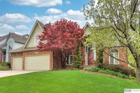 17151 P St, Omaha, NE 68135