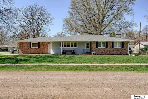 4545 S 39th St, Lincoln, NE 68516