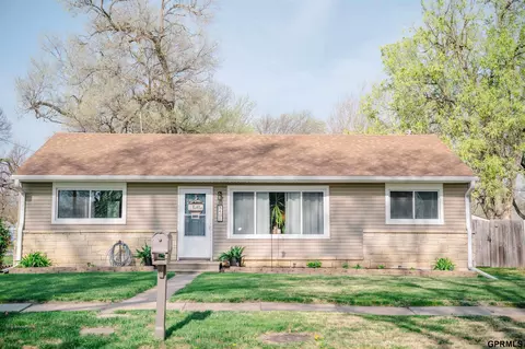 3401 N 52nd St, Lincoln, NE 68504