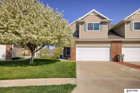 2401 N 91st St, Lincoln, NE 68507