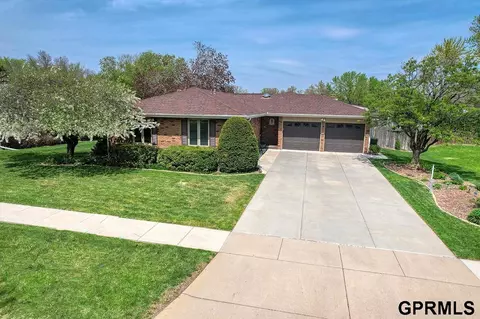 14530 Danvers St, Waverly, NE 68462