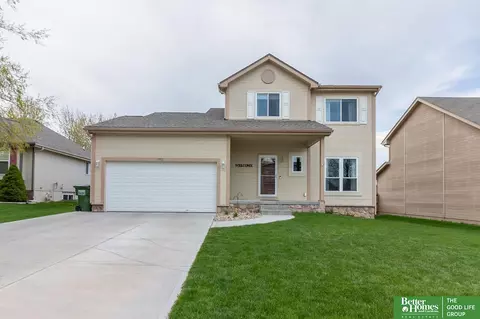 9911 Margo St, La Vista, NE 68128