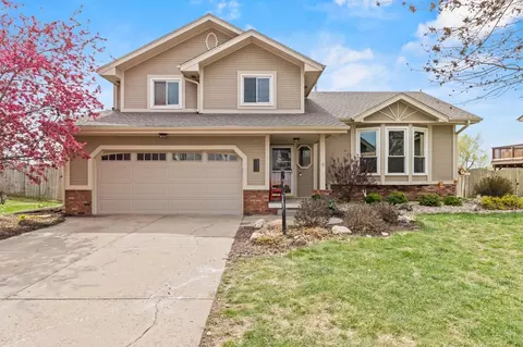 2411 Corn Dr, Papillion, NE 68046