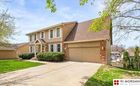 14948 Hawthorne Ave, Omaha, NE 68154
