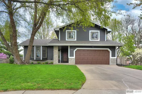 14006 Lillian Cir, Omaha, NE 68138